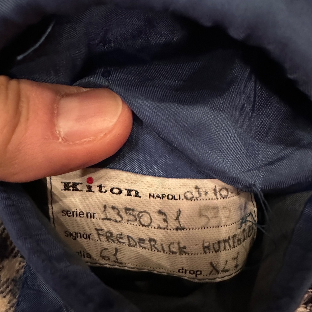 Kiton 100% Cashmere Men's Blazer - Black, Blue and White Checkered size IT 61 - Picture 17 of 17